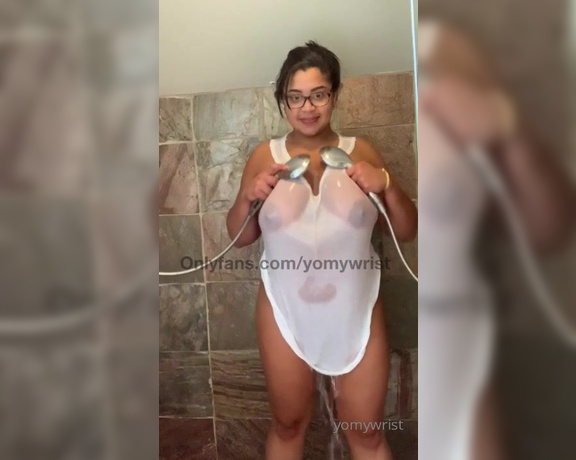 Milky titties aka Yomywrist OnlyFans - Video 287