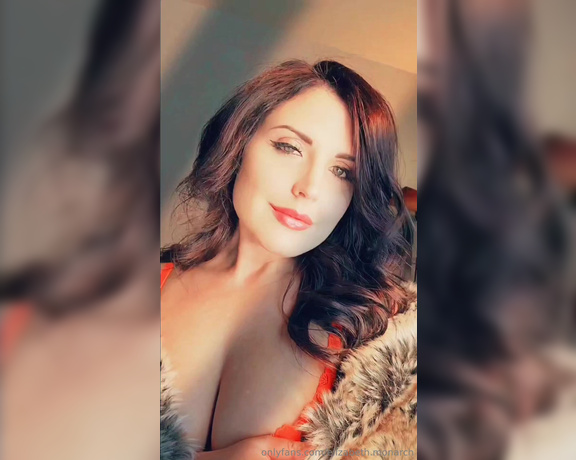 Elizabeth Monarch aka Elizabethmonarch OnlyFans - Another reel (got some requests after the last) This is my favorite era Whats yours