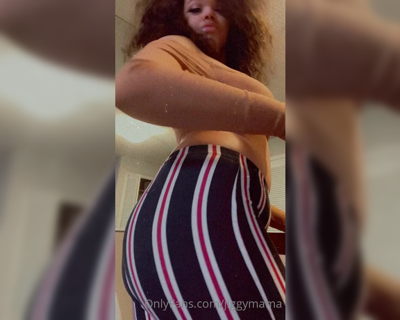 Jiggy Mama aka Jiggymama OnlyFans - ## rub my booty