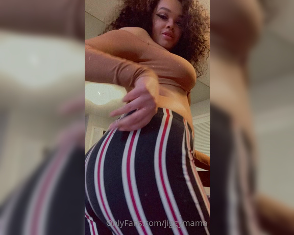 Jiggy Mama aka Jiggymama OnlyFans - ## rub my booty