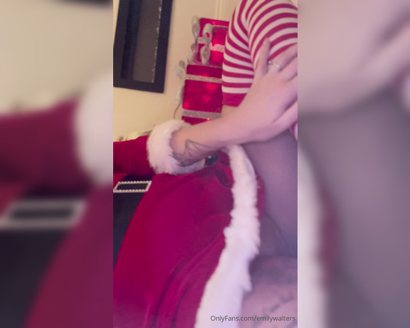 Emily Walters aka Emilywalters OnlyFans - Do you like my Mrs Clause outfit