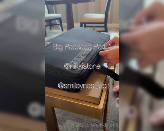 Nikki Stone aka Nikkistone OnlyFans - BIG PACKAGE PART 1 Me and @smileynessvip received a strange package of dildos! So of course we tried
