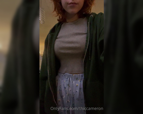 Cam aka Thiccameron OnlyFans - Bend me over the kitchen counter and fuck the shit out of me 1