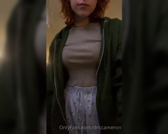 Cam aka Thiccameron OnlyFans - Bend me over the kitchen counter and fuck the shit out of me 1