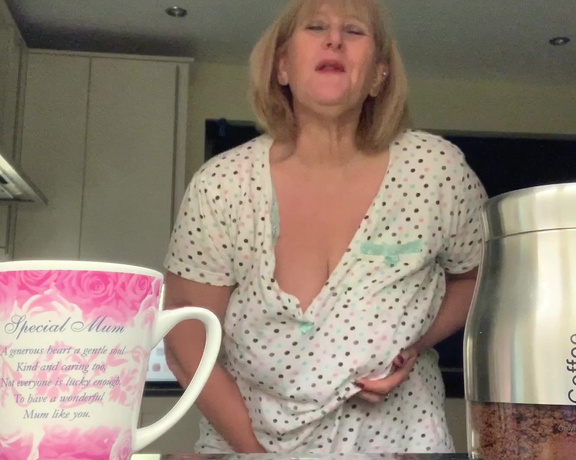 Catherinecan1 aka Catherinecan1 OnlyFans - Coffee Time! Plus! I love role play and been a naughty mum next door, step mum or best friends mum