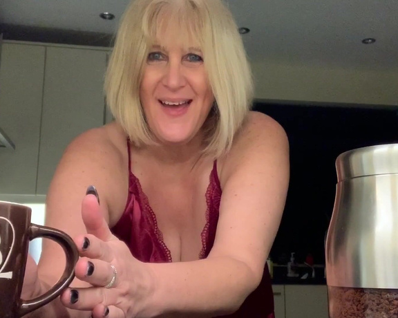 Catherinecan1 aka Catherinecan1 OnlyFans - Coffee time playtime As well as my caffeine fix, every morning I need a fuck fix A hot cuppa and