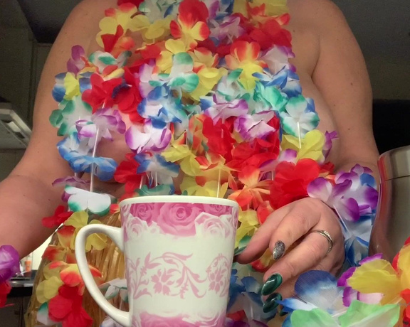 Catherinecan1 aka Catherinecan1 OnlyFans - Coffee Time plus a little more! Watch as my grass skirt wiggles and my flower garlands fall