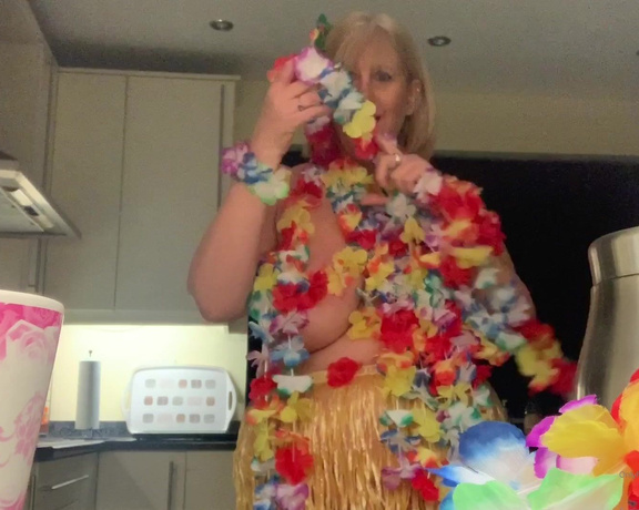 Catherinecan1 aka Catherinecan1 OnlyFans - Coffee Time plus a little more! Watch as my grass skirt wiggles and my flower garlands fall