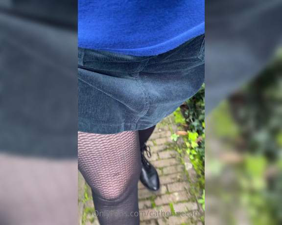 Catherinecan1 aka Catherinecan1 OnlyFans - Just a little walk in the park and and outside rub lol