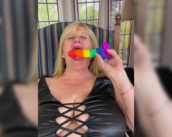 Catherinecan1 aka Catherinecan1 OnlyFans - I love Fucking myself with my fab coloured dildo, then licking it clean mmmmm