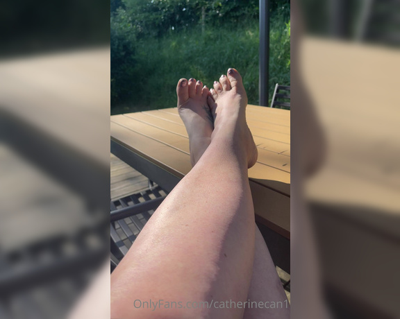 Catherinecan1 aka Catherinecan1 OnlyFans - Feet up and ready for them sucking