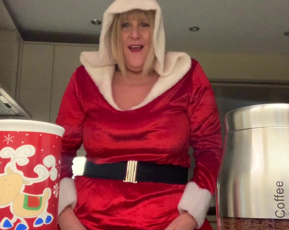 Catherinecan1 aka Catherinecan1 OnlyFans - Coffee Time Plus! Mrs Claus is horny and wet and ready to help you filthy fella’s empty your sack