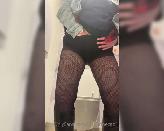 Catherinecan1 aka Catherinecan1 OnlyFans - After a drink cums a little play in the airport lol