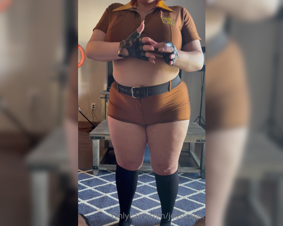 Jessica Jax aka Jessicajax OnlyFans - Slutty Halloween what do you think about me as a sexy delivery driver! Check your DMs to see how