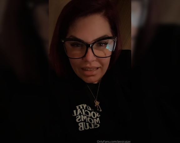 Jessica Jax aka Jessicajax OnlyFans - Could y’all, please do me a favor and watch this And just remember no one can see your answer…