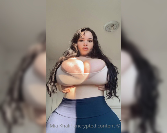 Mia Khalif aka Miasakhalif OnlyFans - Been a while that I didn’t tits F someone