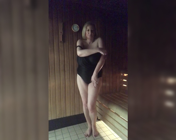 Courtesan Annabel aka Courtesananna OnlyFans - In the sauna TOPLESS  just in case you didn’t notice lol