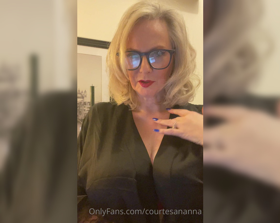 Courtesan Annabel aka Courtesananna OnlyFans - A new collection of bras coming … The nice version will be on my youtube soon and there will be many