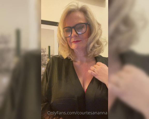 Courtesan Annabel aka Courtesananna OnlyFans - A new collection of bras coming … The nice version will be on my youtube soon and there will be many