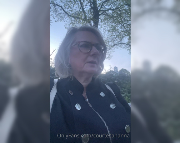 Courtesan Annabel aka Courtesananna OnlyFans - A little evening walk … with the Lovense toy