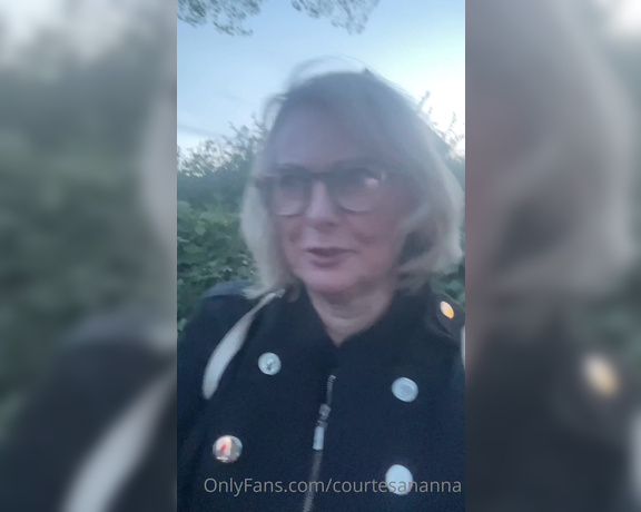 Courtesan Annabel aka Courtesananna OnlyFans - A little evening walk … with the Lovense toy