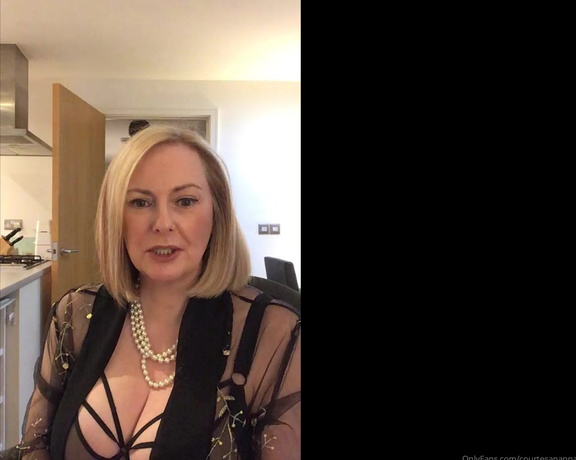 Courtesan Annabel aka Courtesananna OnlyFans - Thursday afternoon tea Q&A time  thanks for your great questions, more in December
