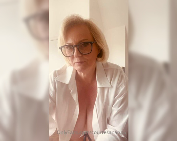 Courtesan Annabel aka Courtesananna OnlyFans - Sunday afternoon Casual sleep shorts and white shirt … relax, chill and take some time for you