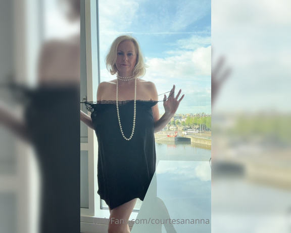 Courtesan Annabel aka Courtesananna OnlyFans - Hotel window strip tease  bet you wish you looked up and saw me naked in the window !