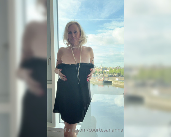 Courtesan Annabel aka Courtesananna OnlyFans - Hotel window strip tease  bet you wish you looked up and saw me naked in the window !