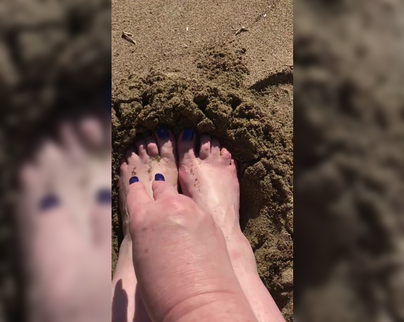 Courtesan Annabel aka Courtesananna OnlyFans - And now sandy beach footfetish video of my tiny size 45 feet  painted nails in sparkly blue