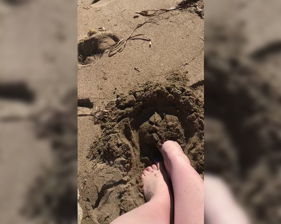 Courtesan Annabel aka Courtesananna OnlyFans - And now sandy beach footfetish video of my tiny size 45 feet  painted nails in sparkly blue