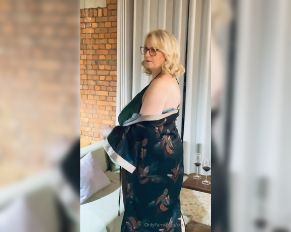 Courtesan Annabel aka Courtesananna OnlyFans - Cheeky crotchless lingerie in Manchester A cheeky Manchester sexy lingerie video just for you  and
