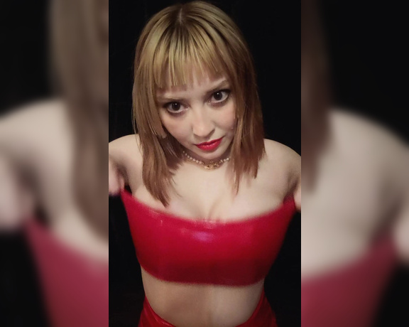 Natalia Grey aka Nataliagrey OnlyFans - New haircut!