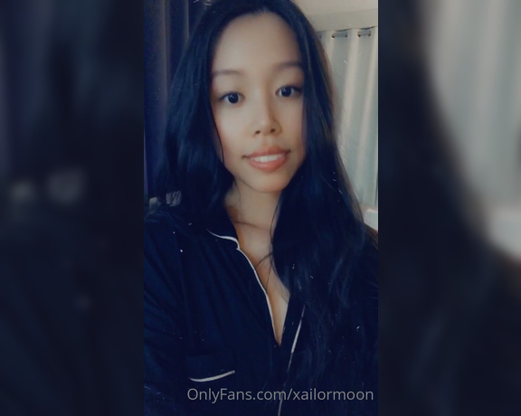 Xailor aka Xailormoon OnlyFans - Hammy’s Snap#2 Do you like my lil dancey dance in the living room
