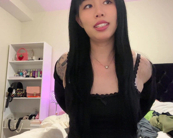 Xailor aka Xailormoon OnlyFans - (750)(ASMR) Get Changed With Xailor I just got home from a (much needed) long day of touching