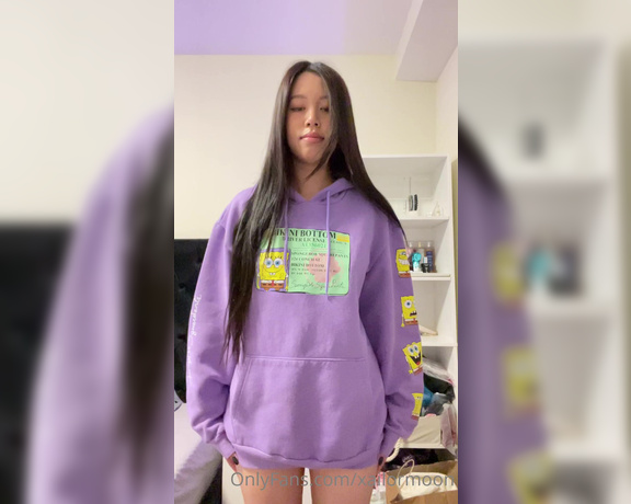 Xailor aka Xailormoon OnlyFans - I fell asleep in my spongeboob hoodie, with my granny panties on, and woke up like this!