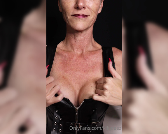 Kiki Deez aka Kikideez OnlyFans - Teasing in Leather and 4 Orgasms I have fun teasing you in my leather top with lots of Close up boob