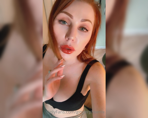 Ginger Phoenix aka Gingerphoenix OnlyFans - Who else loves this song I love to sing sometimes it makes my hour long work out go by quick
