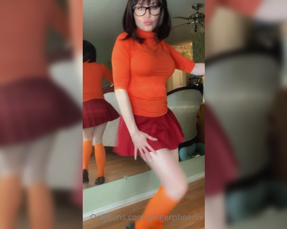 Ginger Phoenix aka Gingerphoenix OnlyFans - Naked in bathdaphne Velma cosplay a years worth of content of 2020 and I been waiting to DROP