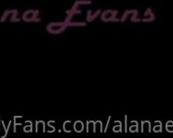 Alana Evans aka Alanaevansxxx OnlyFans - I hope you are enjoying your new year!!