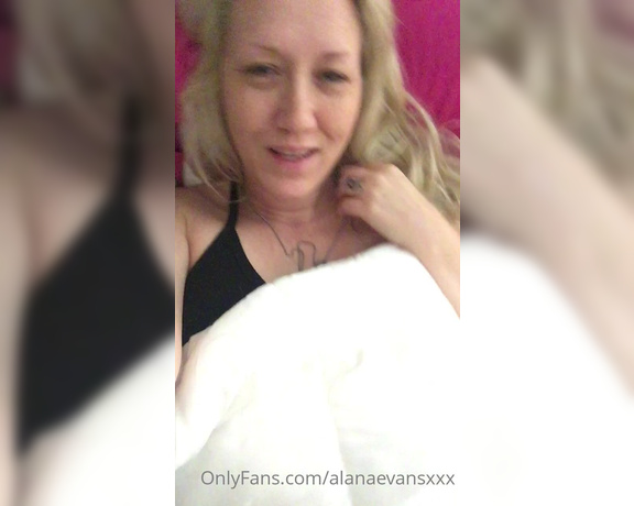 Alana Evans aka Alanaevansxxx OnlyFans Video 542