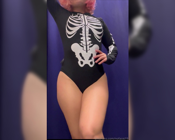 No Face J aka Nofacej19 OnlyFans - Did my bones give you a boner Excuse the lame joke I couldn’t resist