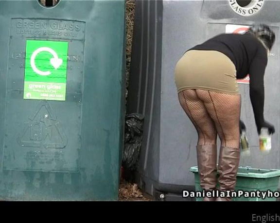 Daniella English aka Daniellaenglish OnlyFans - VIDEO you need to recycle Pantyhose upskirt ass fishnets outdoor miniskirt boots sexy milf