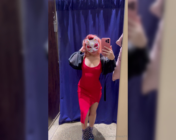 No Face J aka Nofacej19 OnlyFans - Valentine’s try on part 8 Which dress would you want me to wear for our Valentine’s Day date