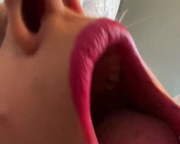 Daniella English aka Daniellaenglish OnlyFans - VIDEO im your busty big ass mature slut