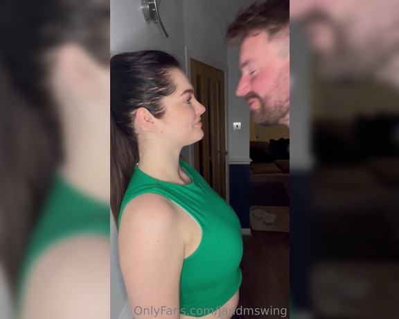 Jen and Marc aka Jandmswing OnlyFans - It’s my birthday today! Daddy gotta work but I got an extra hot smooch this morning before