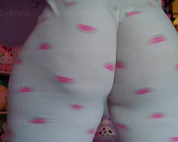 Princess aka Princessbabybratx OnlyFans - Swipe to see slow motion 2