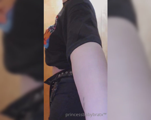 Princess aka Princessbabybratx OnlyFans - Slow mo baby