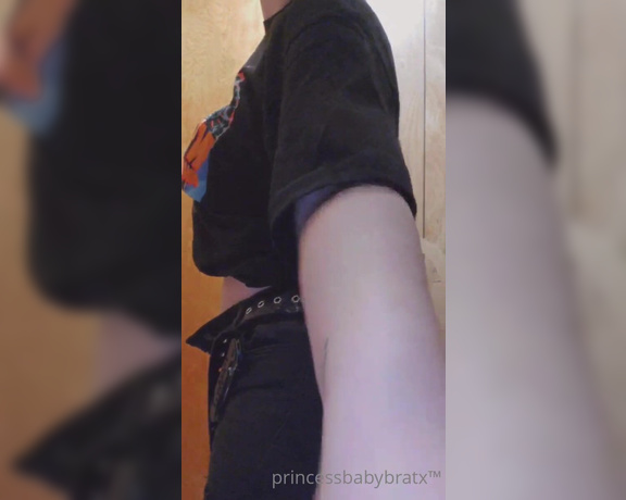 Princess aka Princessbabybratx OnlyFans - Slow mo baby