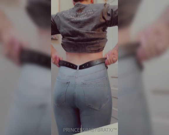 Princess aka Princessbabybratx OnlyFans - Jean content 3